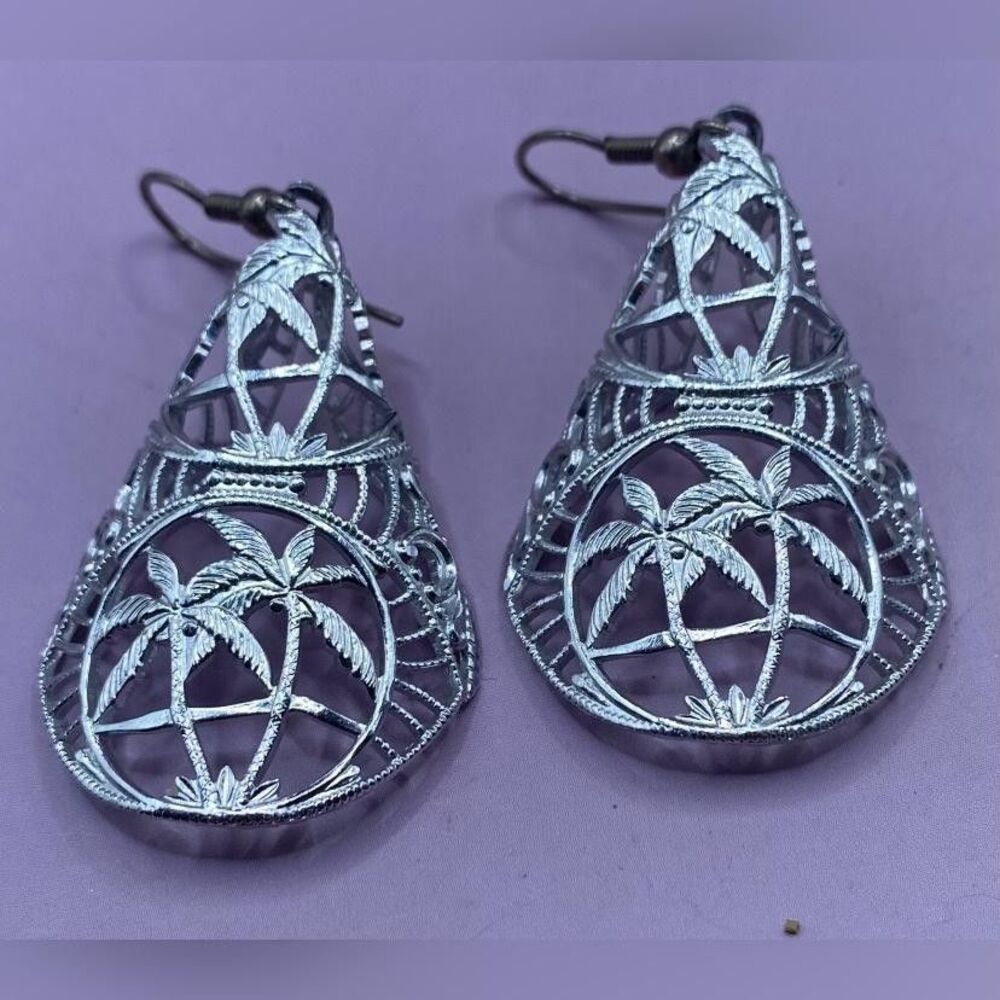 Silver Tone Palm Tree Filigree Teardrop Dangle Hook Earrings Beach Boho 2"